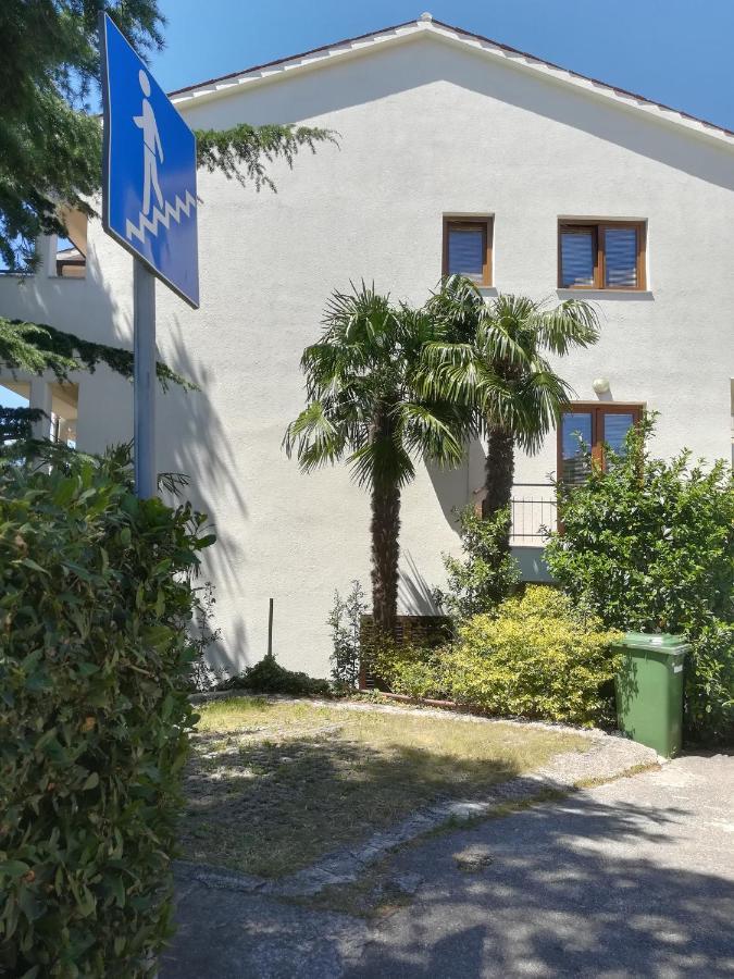 Apartment Kiwi 라벡 외부 사진